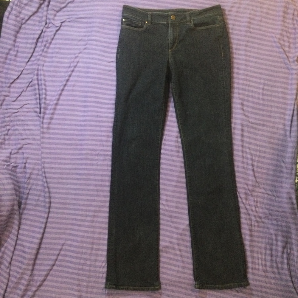 8 Tall boot cut Ann Taylor jeans